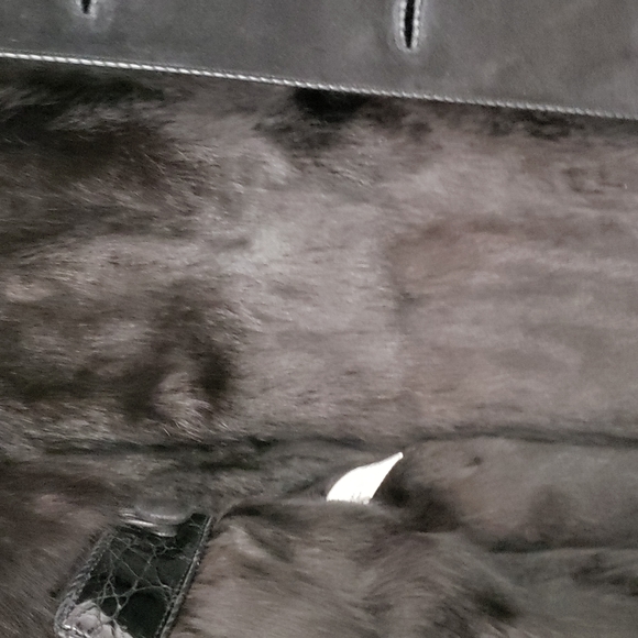 Beltrami Black Suede, Crocodile & Fur Collar & Lining Jacket - Picture 10 of 14